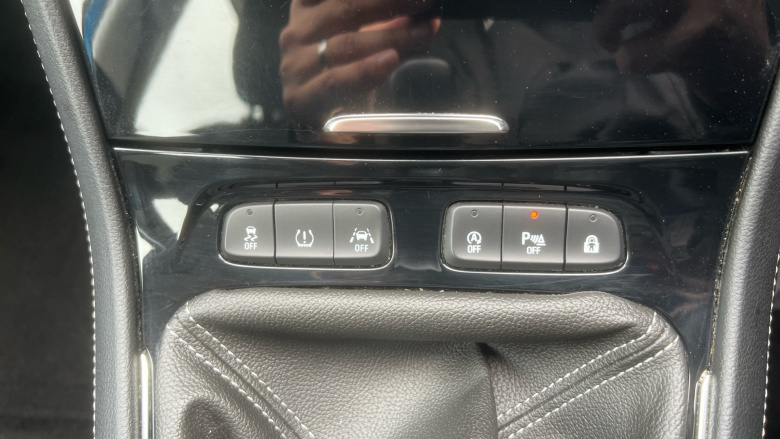 Vauxhall Grandland X 1.2 Turbo Tech Line Nav 5dr Petrol Hatchback